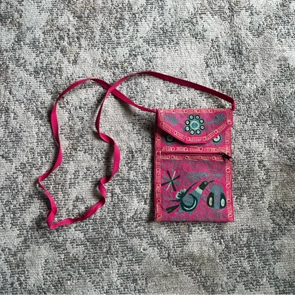Hummingbird Mini Purse - Picture 2 of 2